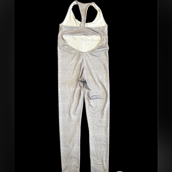 EUC - Highly Rated Functional Yoga & Beyond Imbodhi Astra Cut-Out Back Bodysuit - Picture 4 of 7